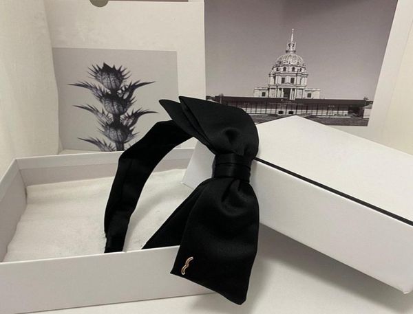 

2022 fashion hair bowknot cletter designers headbands for women black luxury hair band quality girls headband with box60417343387629, Silver