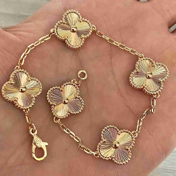 

luxury designer clover 18k bracelet pearl 4 leaf gold charm laser brand bangle bracelets necklace earrings wedding a jewelr226r 20lxw, Black