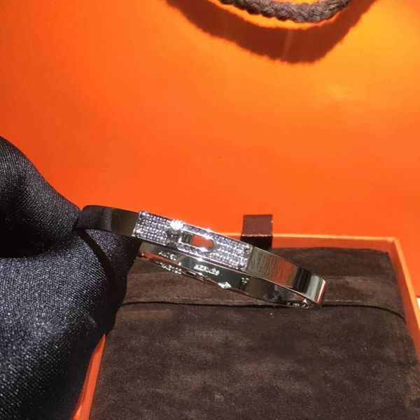 

designer hemrres bracelet kelys h letter half diamond temperament plated 18k rose gold pig nose couple yu8a, Golden;silver