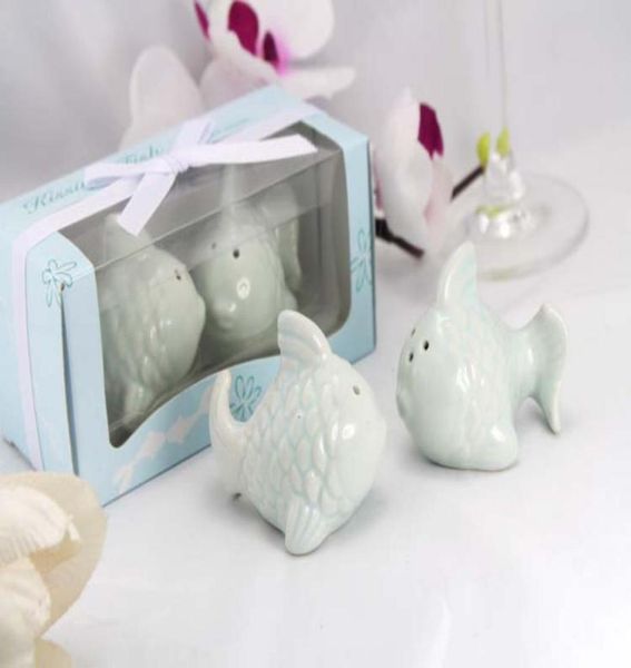 

kissing fish wedding seasoning cans salt and pepper shaker ceramic spice jars wedding party favor gift supplies new4246281