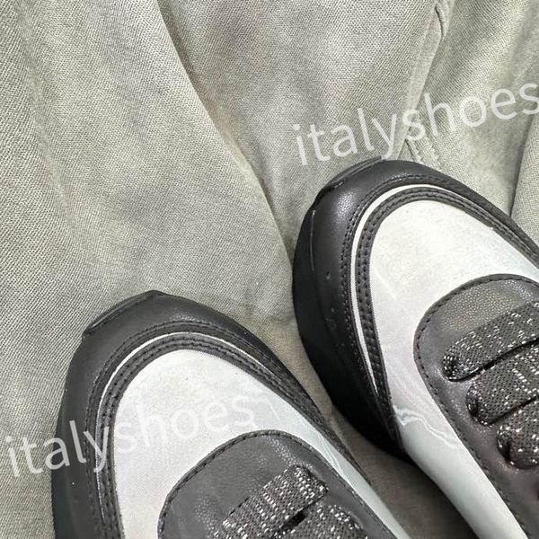 

new luxurys reflective leather dad shoes space stitching material sneakers designer sneakers modern autumn winter trendy shoe xsd230403, Black