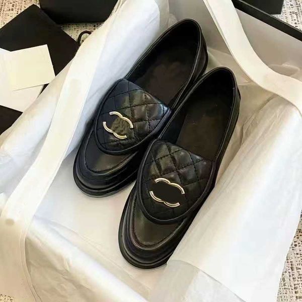 

channel fashion loafers 2023 fall leather ringer all-match small leather shoes high-quality women's single foot metal buckle black sing