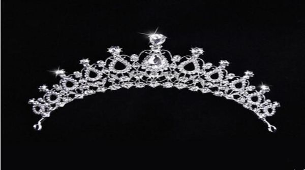 

2019 whole bridal accessories korean premium alloy faux pearl crystal luxurious brides crown ornaments headpieces wedding deco1095621, Silver