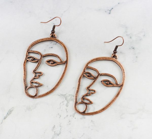 

new arrive smiling lady hollow sculpture human face bronze retro pendant earring fashion creative personality accessories1573058, Silver