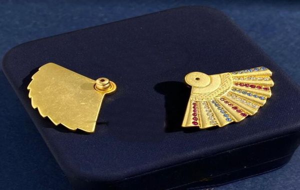 

fashion basilisk card women necklace stud earring sets brass 18k gold plated ladies fan skirt diamonds designer jewelry va--58587505006, Black