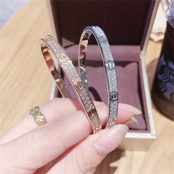 

2023 luxury designer bracelet gold torque bangle double row diamond jewelry width 5mm hidden inlay process high fade resistant bracelets des, Black