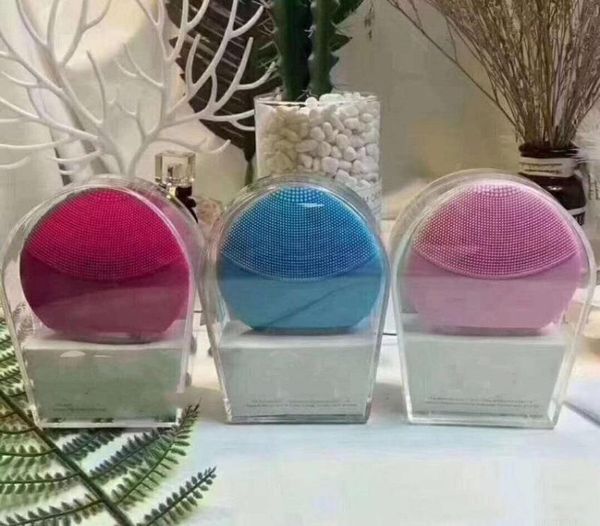 

electric silicone facial cleansing instrument face massager facial cleansing massager electric silicone face cleaner 7762484