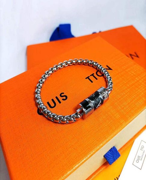 

luxurys designers bracelets for women charm bracelet trendy elegant string of beads party diamond jewelry gift whole birthday 5790248, Golden;silver