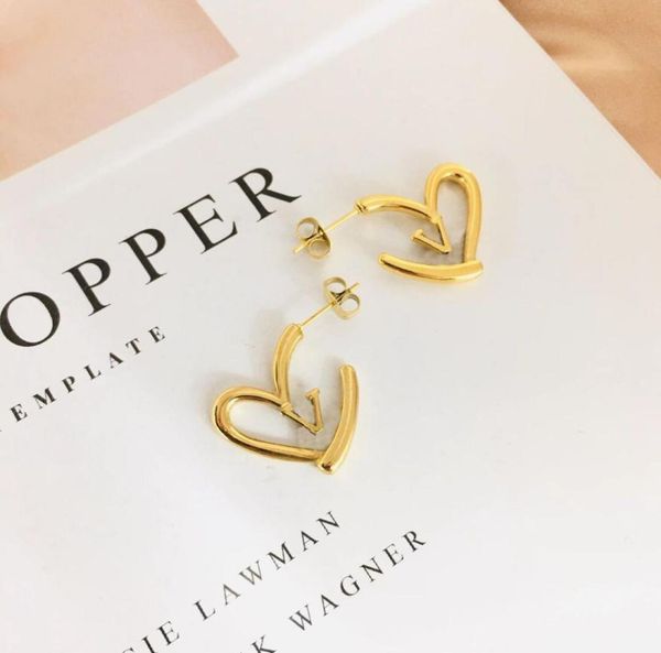 

18k gold plated luxury brand designers letters ear stud stainless steel heart geometric famous women steel seal print9217132, Golden;silver