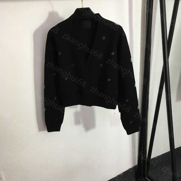 

23ss womens knits womens designer clothing presbyard logo single breasted v-neck long sleeve wool knit cardigan coat womens clothes, White