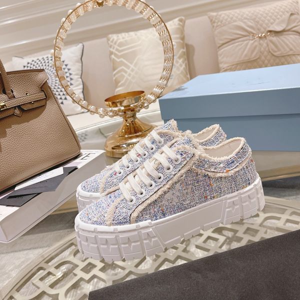 

designer mesh woven lace up shoes with color matching retro style bread shoes embossed leather curb sneakers calf leather rubber platform 07, Black