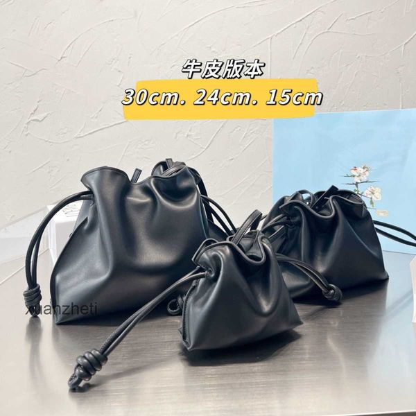 

women flamenco hands fashion outlet designer totes 2023 loewsbag bag leather drawstring cowhide large capacity single shoulder crossbody wom