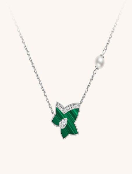

2022 new fashion leaves designer luxury pendant necklaces for women with shining crystal short chain choker sweet necklace jewelry3393174, Silver