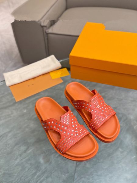 

2023 summer women calfskin sandals quilted summer platform flats low heel wedge diamond buckle sandal slip 0714, Black