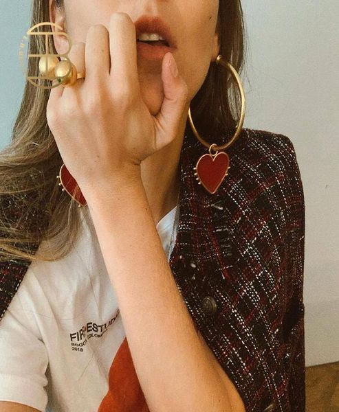 

2019 latest fashion jewelry copper vintage gold big hoop earrings with red heart charm lady039s street style statement earring3507994, Golden;silver