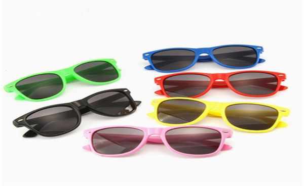 

20pcs whole classic plastic sunglasses retro vintage square sun glasses for kids children multi colors k8378524304, Blue