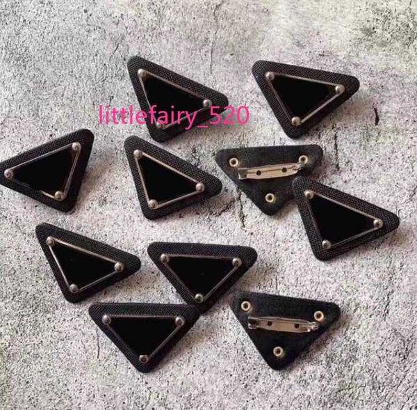 

pins brooches designer letter brooches pins for women and men fashion brooch pin jewelry accessories gift drop ship, Gray