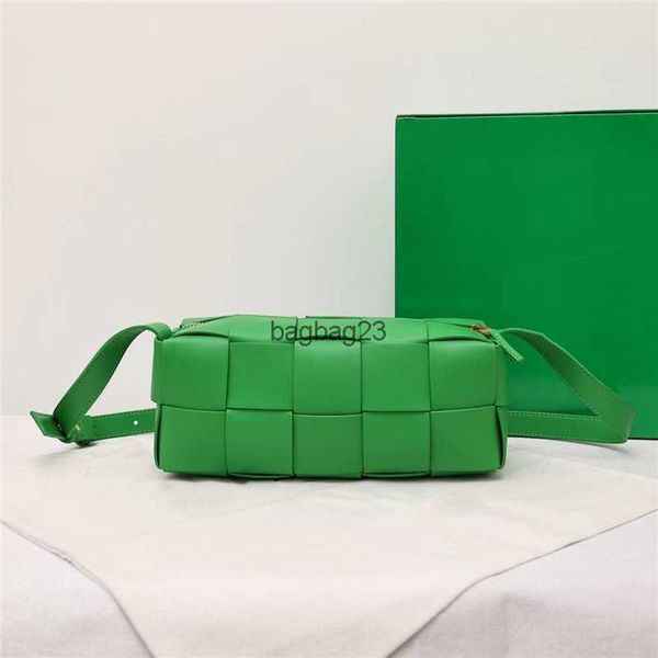 

bottegaz bag shoulder designer small girl brick bags venetas cassette ladies bottegaz knitted underarm handheld one 2023 18 women's bag