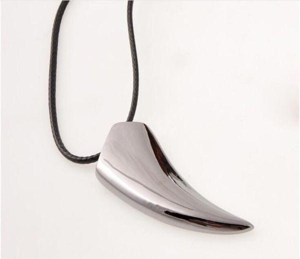 

titanium steel men039s wolf039s tooth necklaces lovers necklace two colors can choose5303989, Silver