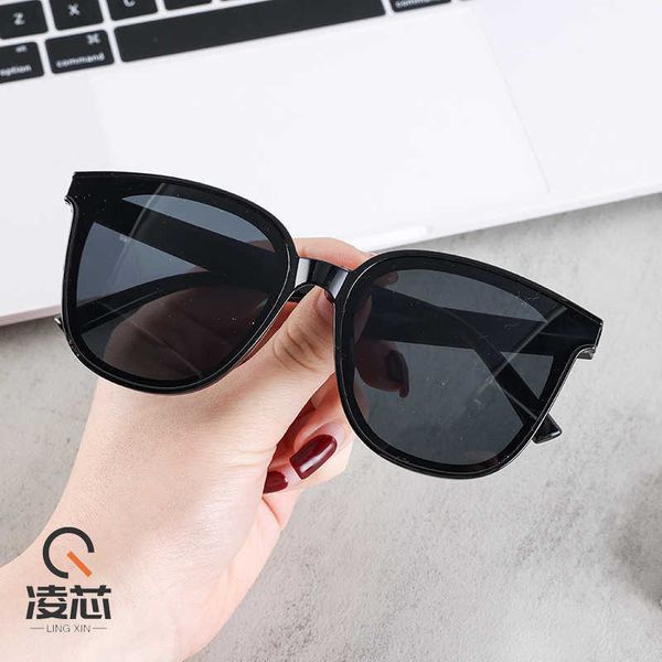 

versatile gm sunglasses simple outdoor camping net red same round fashion plain face men and women sunscreen sunglasses, White;black