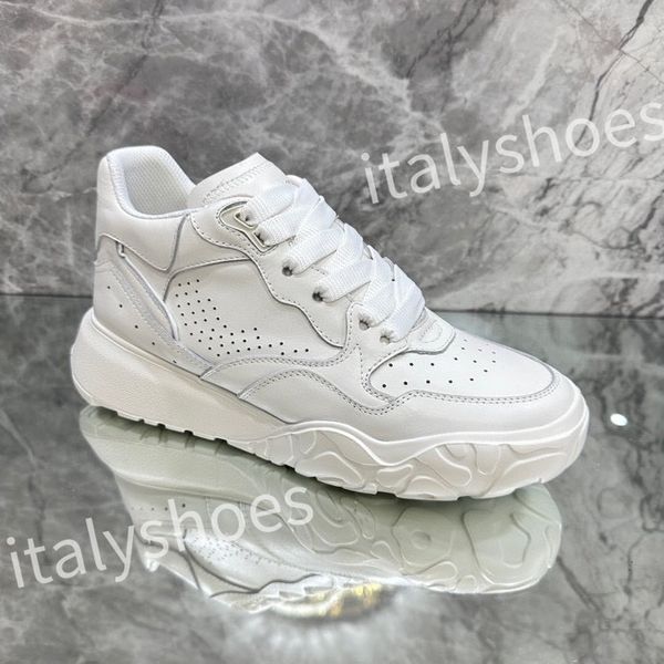 

2023 new luxury designer trainer skate shoes run fashion sneakers women men sports shoes chaussures casual classic sneaker woman xsd230405, Black