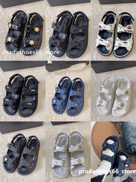 

designer women sandals summer beach small fragrant leather thick soled open toe fashion lady comfortable beach slipper 4grn, Black