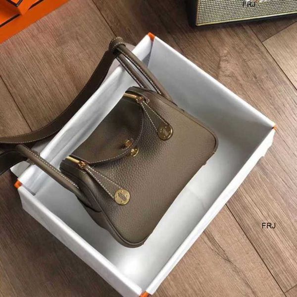 

designer lindys bags h ermes 2023 first layer cow leather womens doctors one shoulder portable medicine have logo frj