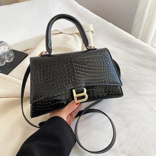 

new one shoulder crossbody hourglass women's bag simple handheld with western style