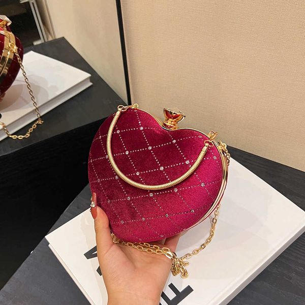 

personalized love bag new 2023 fashion handbag ins women's network red chain crossbody dinner bag 230718