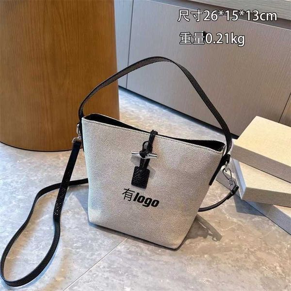 

baofan cloth bag 2023 longxiang baozhu section high capacity handbag underarm one shoulder new oblique bucket, Pink;blue