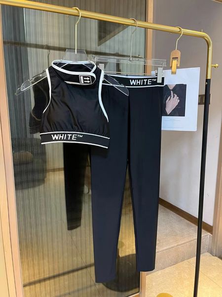 

2023 womens designer tracksuits women sweater tracksuits autumn and winter new casual hooded sweater set high-quality letter printing trend, White