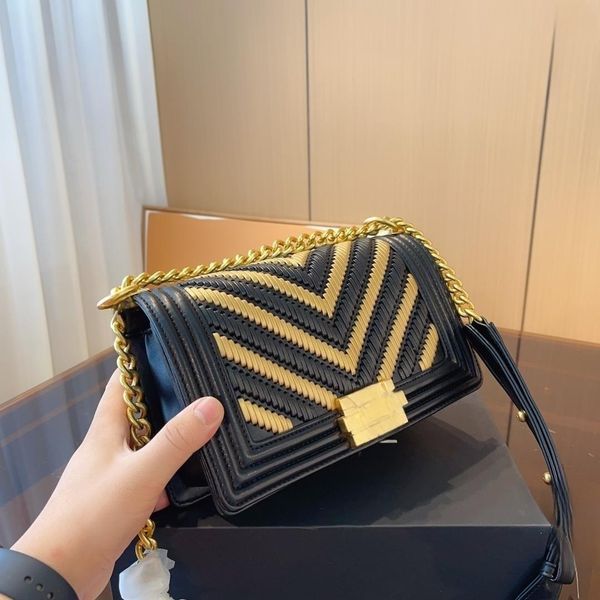 

new light luxury women's bag fashion advanced chain shoulder bag crossbody bag