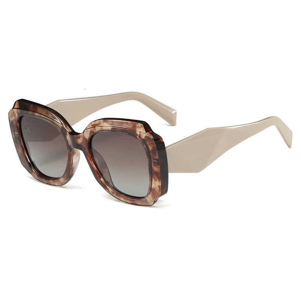 

designer triangular signature sunglasses new polarizers women's personality fashion shake tone net red sun visors candy colored with lo, White;black