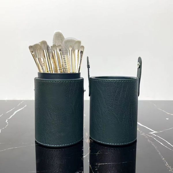 

makeup brushes pro 9pcs set with leather storage box
