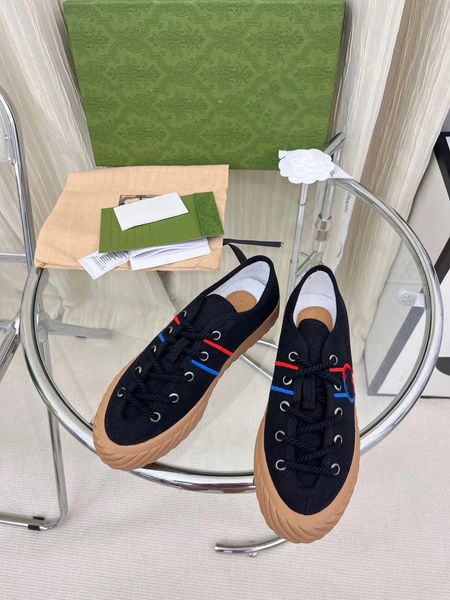 

casual shoes luxury design 2023 autumn the latest batch of biscuit canvas leisure series couple jacquard cloth casual shoes size 35-40, Black