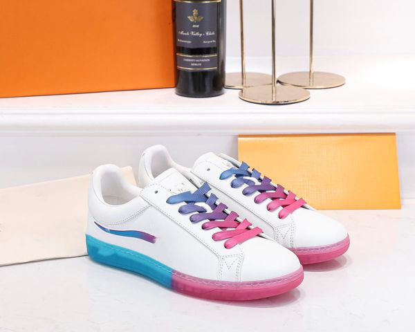 

2023 designers casual shoes women travel leather lace-up sneaker cowhide fashion lady flat designer running trainers letters shoe platform g, Black