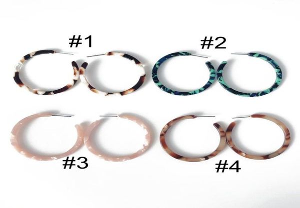 

whole mixed color resin c shaped trendy sweet simple earring elegant earring2111101, Golden;silver