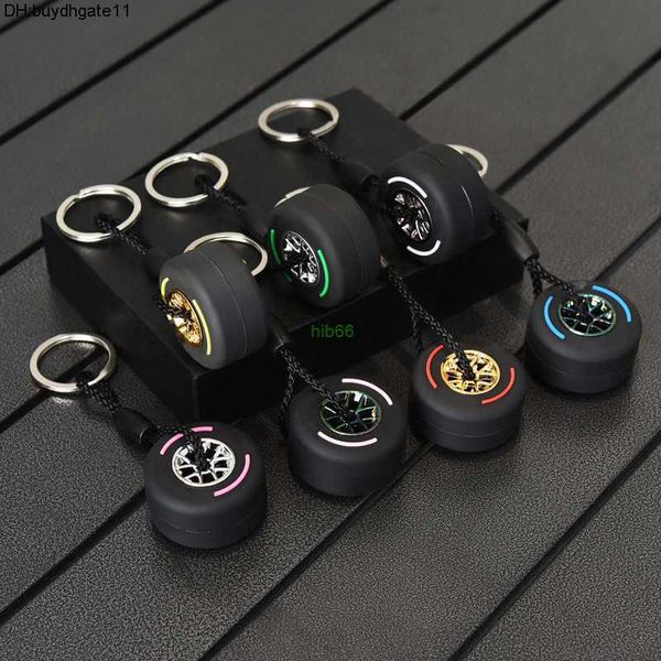 

4oxn keychains lanyards new style detachable hub tire keychain luxury car keychain ring mini f1 racing wheel tire keychain luggage key charm, Silver