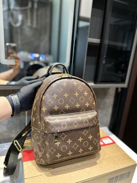 

designer women's leather backpack discovery backpack white color men's backpack embosseds monograms notebook computer school schoo