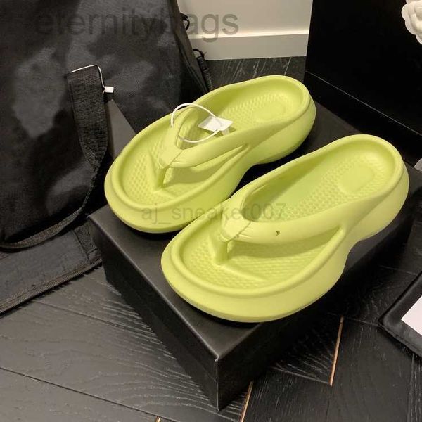 

channel mens designers rubber slides platform womens thong slippers luxurys thick bottom flats sandals summer shoes loafers gear bottoms sli, Black