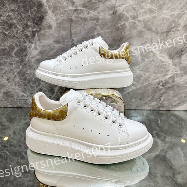 

2023 new mens old daddy shoes sneakers fashion trend designer brand classic pure black non-slip outsole outdoor street xsd221105