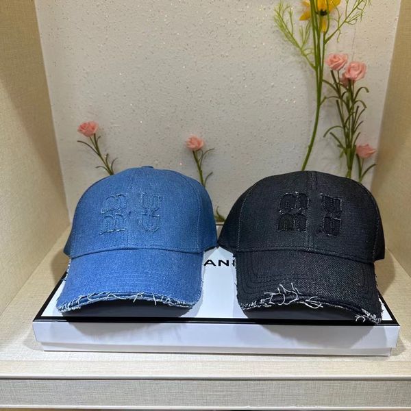 

couple's same denim material designer ball cap summer vacation dating sports letter embroidery water wash worn out style casquette, Blue;gray