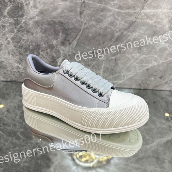 

2023 designer men's lace-up shoe chunky sneakers white thick-soled motif casual shoes round toe multicolor platform trainers xsd221105, Black