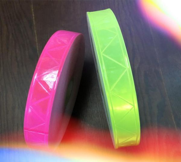 

25cm50m reflective traffic signal pvc strip fluorescent warning tape night flashing safety material garment accessories1508348