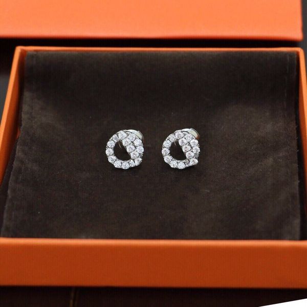 

new fashion women's stud earrings 18k gold plated brand earrings jewelry luxury temperament women mbdjet gufaty, Golden;silver