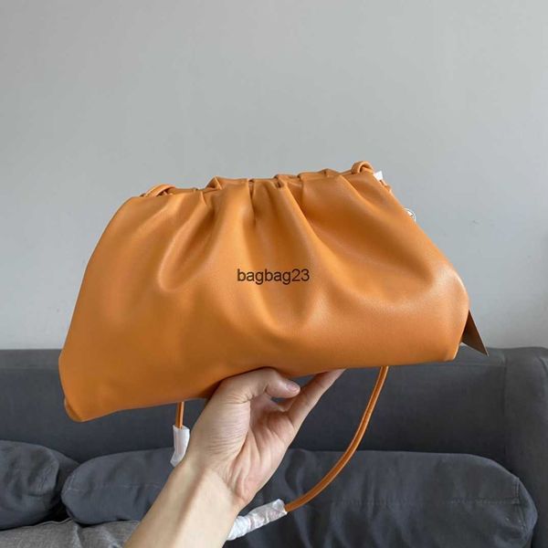 

bottegaz bag girl ladies bag designer bags venetas bottegaz 2023 spring summer cloud pouch hand fashion wrinkle armpit single shoulder messe