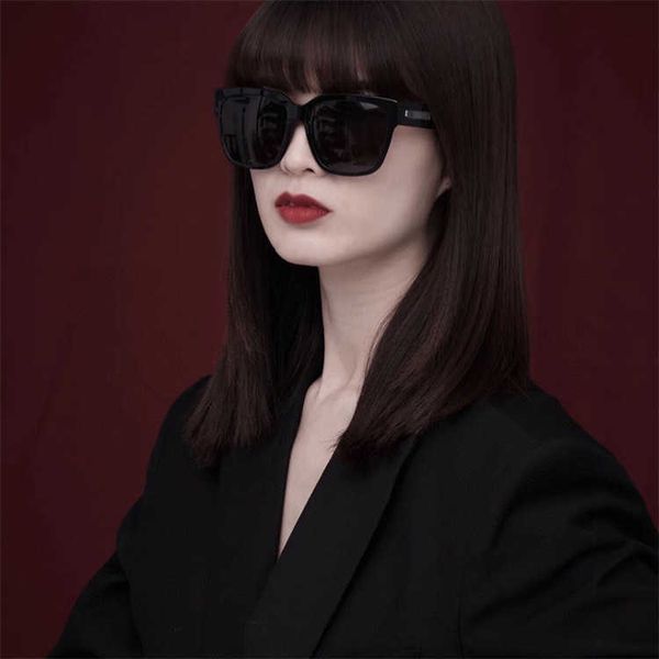 

Fashion top BB sunglasses letter b New Paris Brand B Sunglasses Female INS Network Red Same Style Large Frame BB0215 with logo box