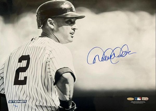 

jeter signed autograph signatured autographed auto signature po6212437, Black