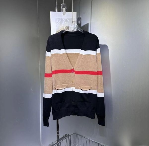 

luxury sweaters women's designer clothing knitted long-sleeved cardigan fashion casual men knitwear shirts couple sweater coat, White;black