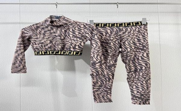 

two pieces tracksuits summer solid color letter yoga outfits short sleeve women sports suit quick dry running leggings8612858